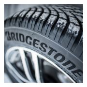 Bridgestone Blizzak LM005 215/55 R16 97V